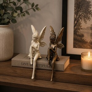 Figura de hada encantada - Estatua de elfo de fantasía en resina - Decoración de criatura mágica del bosque - Escultura delicada de duende alado - Regalo mítico único