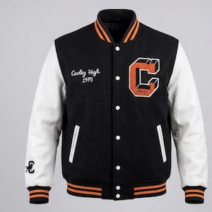 Chaqueta universitaria negra y blanca personalizada, estilo Letterman, con parche de chenilla naranja, unisex, tipo bomber, regalo.