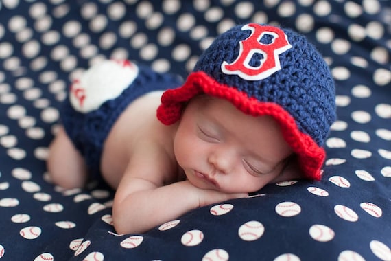Newborn red sales sox hat