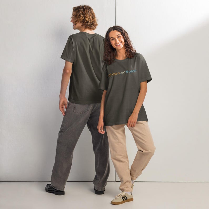 Chosen Not Frozen Shirt | Minimalist Typography Tee | Modern Streetwear Graphic Tee  | Unisex Oversized Fashion Tee
