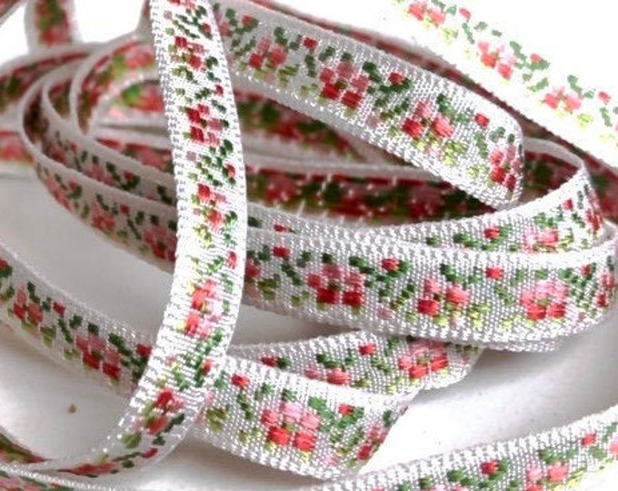 7mm x 2 yards All Rayon Made in Switzerland White Peach and Green Floral Vintage Trim