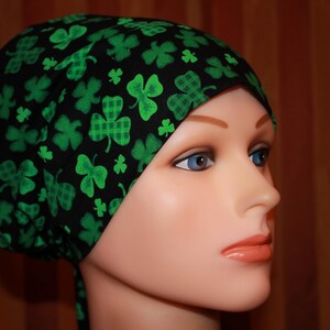 Lucky Clover Scrub Cap: Tie Back Anesthesia Hat for Women