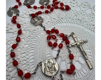 Pope John Paul II Rosary Commemorative 1920-2005 Beaded Red Beads Italy