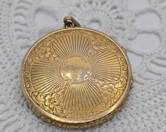 Vintage Locket Gold Tone Pendant Etched Floral Left Handed Round