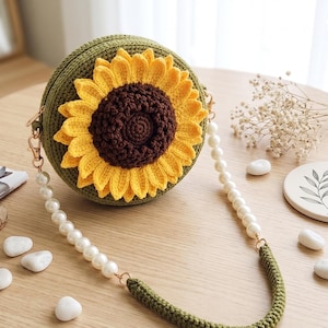 Sunflower Crochet Bag, 3D Floral Handmade, Structured Handmade Crossbody, Vintage Boho Flower Handbag