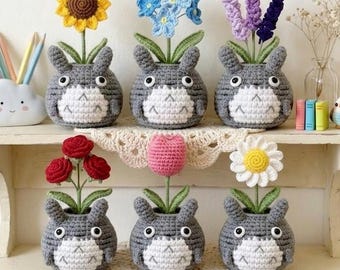 Crochet Chunky Grey Forest Flower Pot, Relaxing Gift, Handmade Sunflower Daisy, Back To School