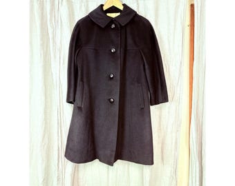 Cappotto vintage anni '60 in lana nera a trapezio / Prodotto da ILGWU Union / Modello a trapezio stile Mod Jackie O / S