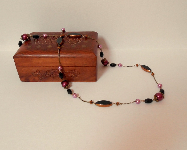Pink mauve ruby bronze and black vintage style long necklace