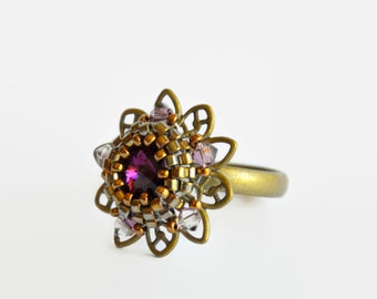 Amethyst mauve bronze Swarovski delicate adjustable ring, flower ring, beaded ring, amethyst ring, vintage ring