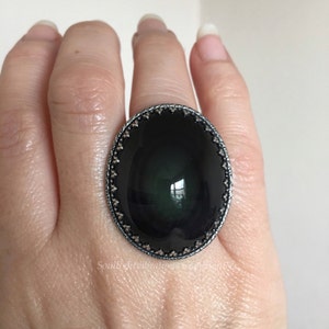 Gótico de arco iris obsidiana anillo plata hecho a mano con dibujos diseño único con bisel invertido corazón tamaño 7/O