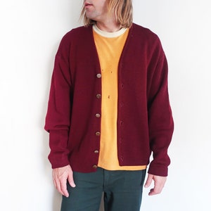 Vintage Cardigan Baggy Cardigan 1960s Burgundy Wool Knit