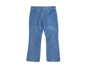 vintage corduroy pants / Levis 517 / 1970s Levis 517 blue corduroy bootcut cowboy western pants 38