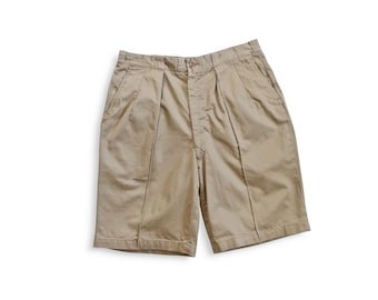 Pantaloncini chino vintage a pieghe / Pantaloncini chino larghi in cotone color kaki dell'esercito americano degli anni '60, taglia 34