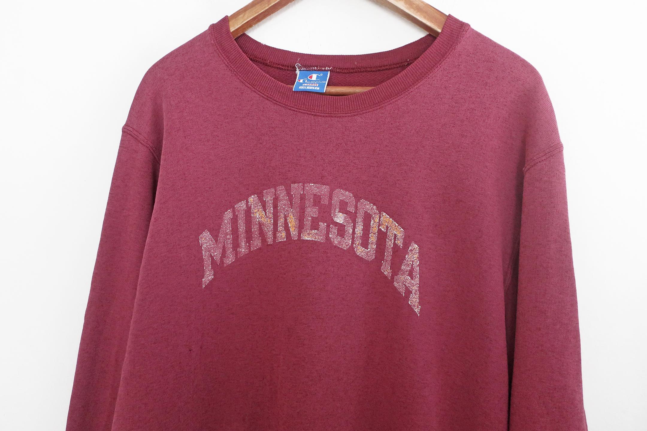 Vintage Sweatshirt /university of Minnesota / 1980s Champion Faded