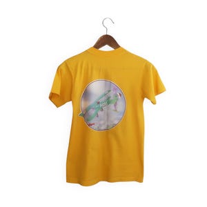 Vintage surfskjorta / 70-tals t-shirt / 1970-tals Hawaii Surfer gul bomullsaloha t-shirt XS bild 4