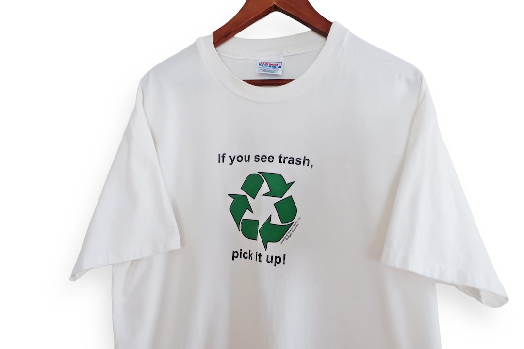 90s T Shirt / Recycle T Shirt / 1990s Pick up Trash Recycle Hanes Beefy