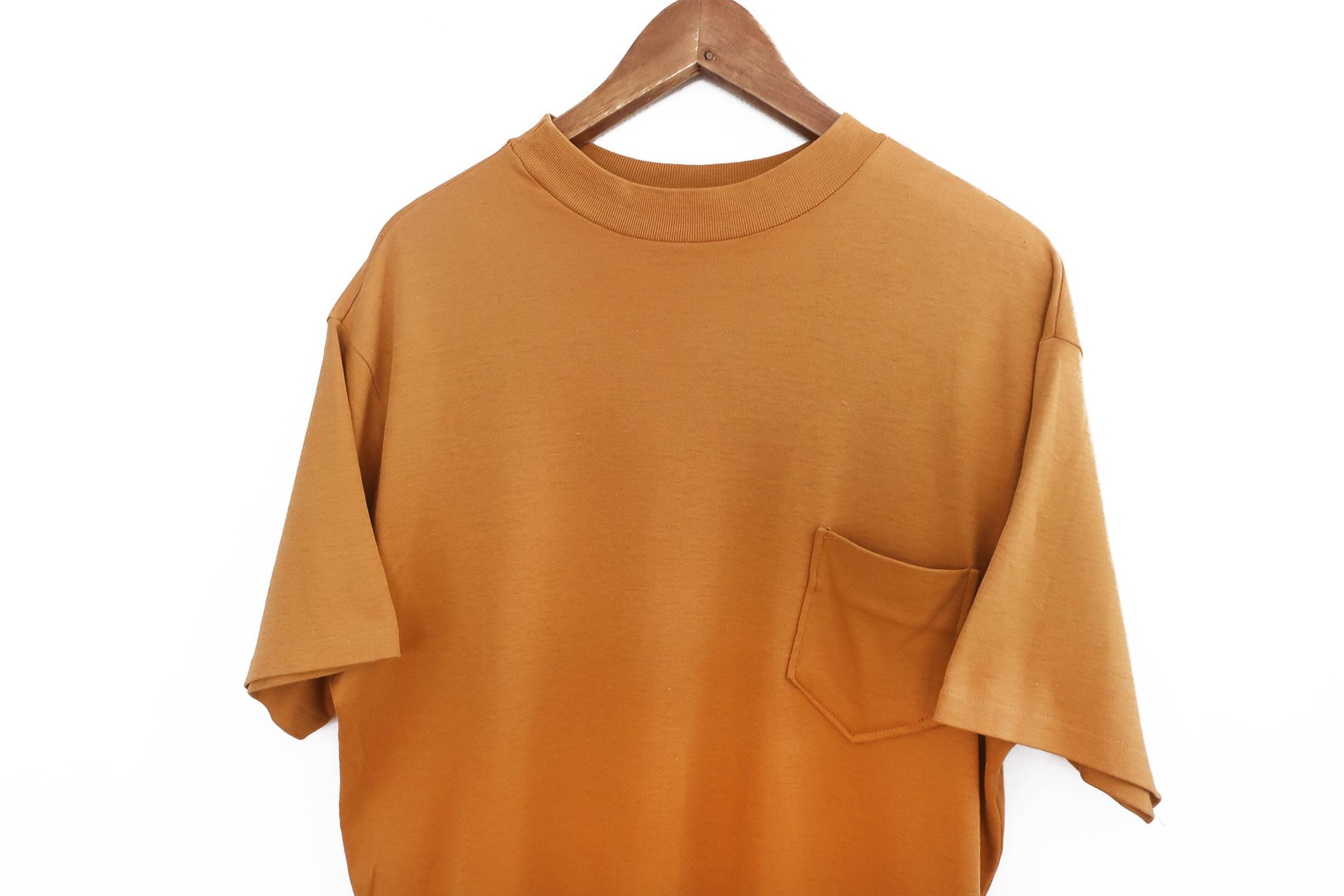 トップス 1960's HANG TEN Vintage T Shirt / Hang Ten Shirt / 1960s Hang Ten Mustard Hi