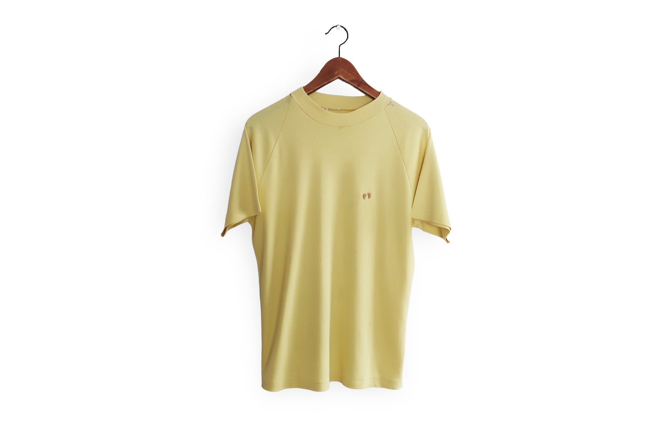 Hang Ten shirt / 60s t shirt / 1960s yellow Hang Ten raglan short sleeve surfer t shirt Medium
