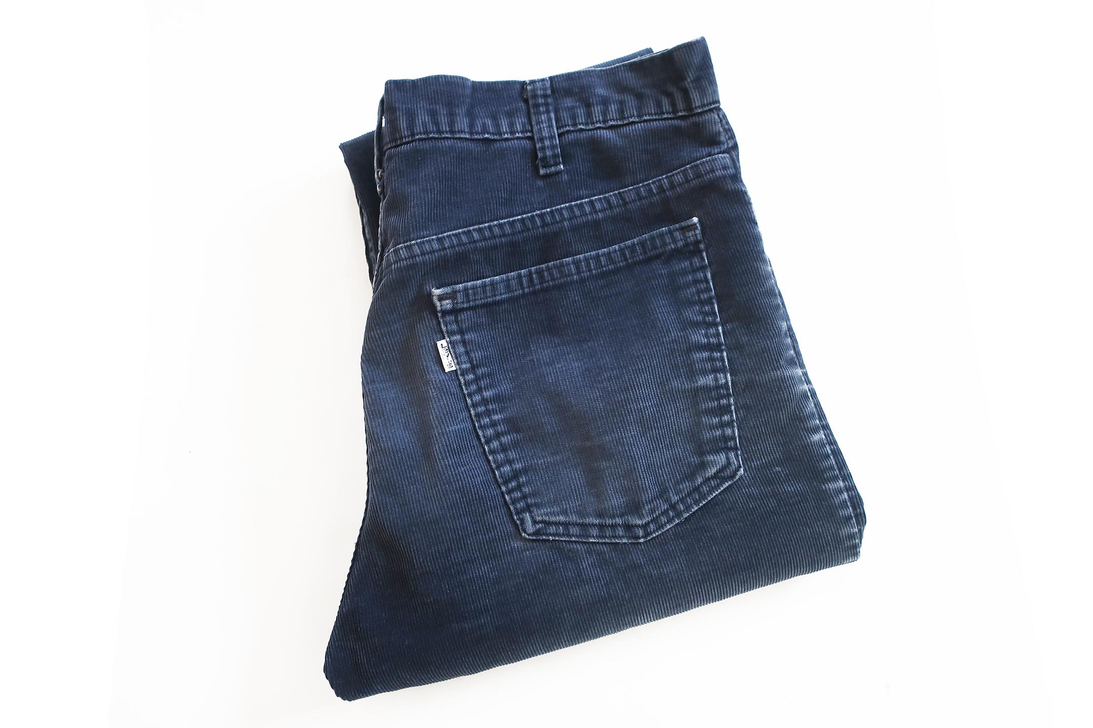 Vintage Levis Pants / Corduroy Pants / 1980s Levis 519 Straight 
