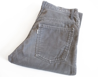 Levis Cordhose / 70er Jahre Levis / 1970er Jahre Levis 646 Schlaghose aus Cord in grau 29