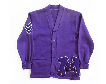 varsity cardigan / purple cardigan / 1960s sun faded purple wool knit varsity patch collegiate cardigan Small