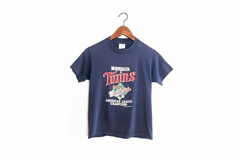 vintage Minnesota Twins shirt / 80s baseball shirt / 1980s Minnesota Twins World Champs 1987 shirt XS image 1