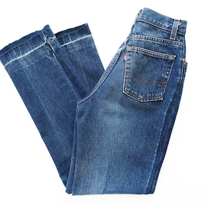 vintage Levis 501 / high waist jeans / 1980s Levis 501 raw hem dark wash high waist jeans 26 image 1