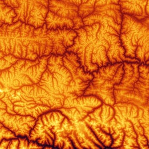 Puede incluir: Un letrero de madera rústico con el texto "Welcome to our home" en un estilo manuscrito. El letrero presenta un acabado envejecido y un diseño simple y acogedor, perfecto para un porche o entrada.