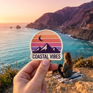 Custom Coastal Vibes Embroidered Patch Retro Sunset Mountain Iron On Beach Backpack Badge