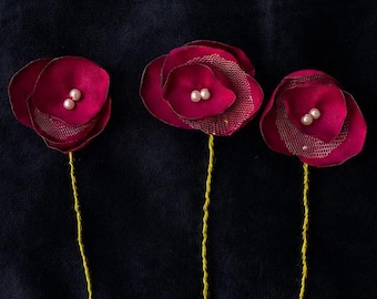 Black Velvet Poppy make-uptasje, handgemaakte bloemen make-uptas, bordeauxrode bloem zakje met rits, cadeau voor haar, elegante reistoilettas