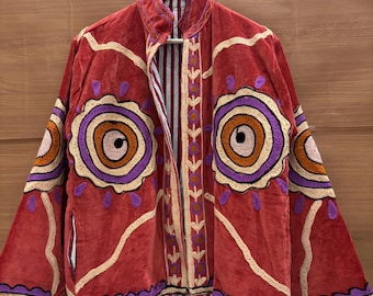 Hand Embroidered Velvet Suzani Jacket, Bohemian Women Suzani Coat, Velvet Cotton Suzani Jacket, Winter Wear Unisex Jacket, Christmas Gifts