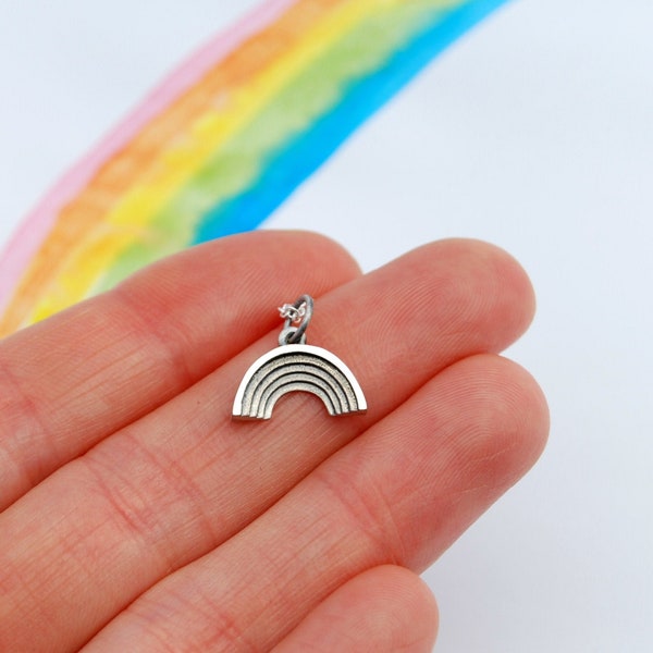 Rainbow silver pendant