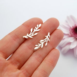Foliage climber earrings - leaf ear climbers - silver ear climbers - silver ear climbers - climber earrings - silver earrings