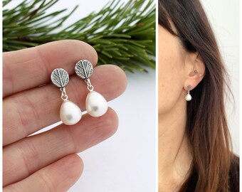 Pearl drops earrings - Leaf and pearls - sterling silver leaf earrings- silver pearl earrings - Botanical earrings