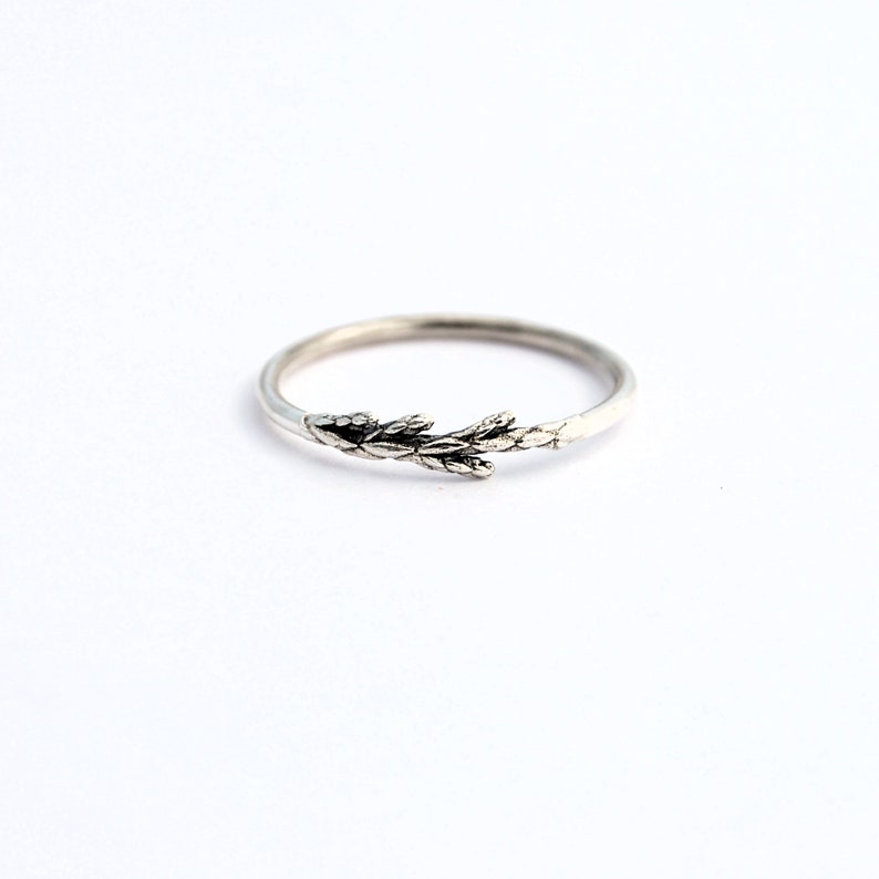 Dainty juniper ring Silver juniper ring Botanical ring Juniper ring Branch ring Silver branch ring image 2