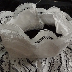 VINTAGE Victorian Lace Collar hand -made ALL SIZES