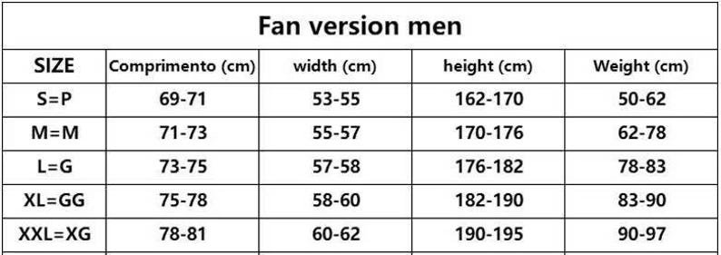 Puede incluir: Un juego de tres tazas de cer&aacute;mica con un acabado mate moteado. Las tazas son de color crema, gris claro y gris oscuro. Cada taza tiene un dise&ntilde;o simple y moderno y un asa redondeada.