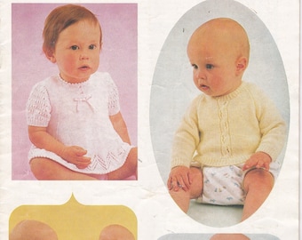 Patons 3 Ply  Feathersoft  Knitting Designs for Baby Pattern No 456 - Vintage 1970's