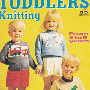 Toddlers Knitting Book from 2 to 5 years - Children's Knitting  - Vintage 1970s Jackets, Cardigans, Sweaters, Jumper, Beret, Cap, Dress