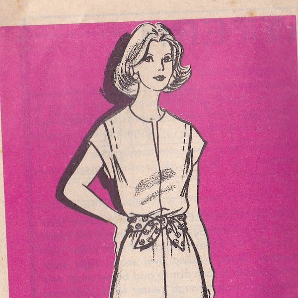 On Sale - 1960's Sewing Pattern - Mail Order Pattern No 9089 of  Long or Short Sleeved Dress Size 8 complete.  Bust 31 1/2 inch