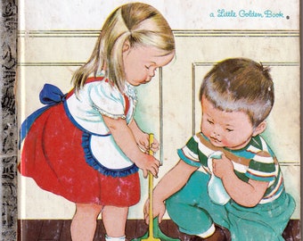 We Help Mummy -  Vintage Little Golden Book - American Edition 1980s