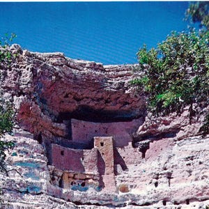 Original 1970's Montezuma Castle, Arizona postcard -  Vintage seventies paper ephemera
