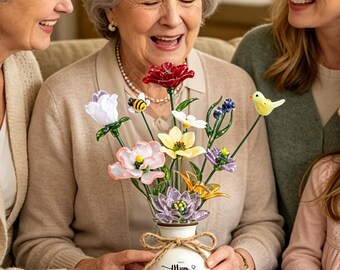 Forever Glass Flowers for Mom, Mother's Day Gift Idea, Handmade Glass Rose Bouquet, Eternal Flower Decor, Mom Birthday Gift