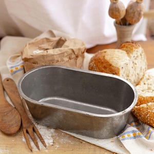 Vintage-Style Professional Cast Aluminum Bread  Loaf Pan  "Lviv Edition" 1.5L