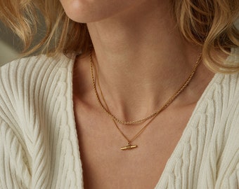 T Bar Gold Chain Necklace Birthday Necklace Layering Necklace Vintage Gold Necklace Minimalist Jewelry Bar Necklace Mothers Day Gift Friend