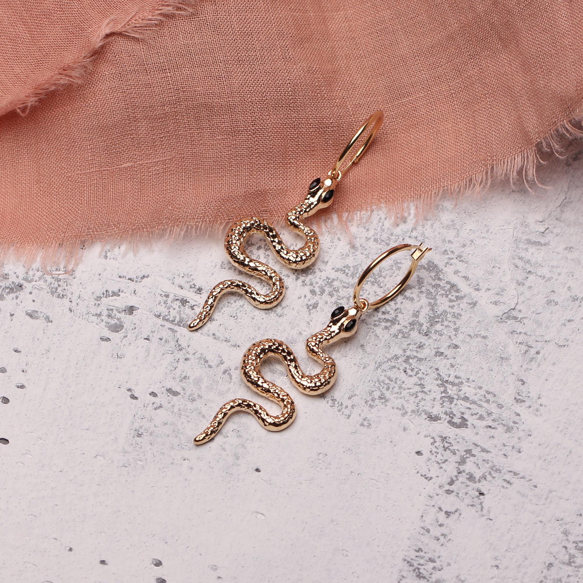 Ladies 10K Yellow Gold Snake Diamond Stud Earrings For Sale at 1stDibs | rose  gold snake earrings