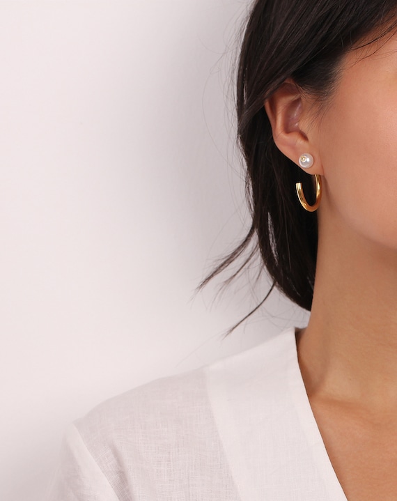 stud hoops