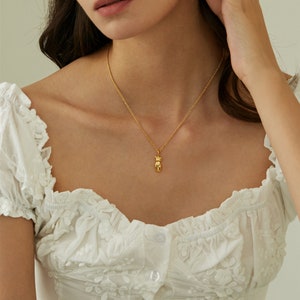 Collier avec pendentif pour le corps, collier minimaliste, collier en superposition, collier pour femmes, bijoux pour meilleure amie, cadeau d'anniversaire pour elle image 8