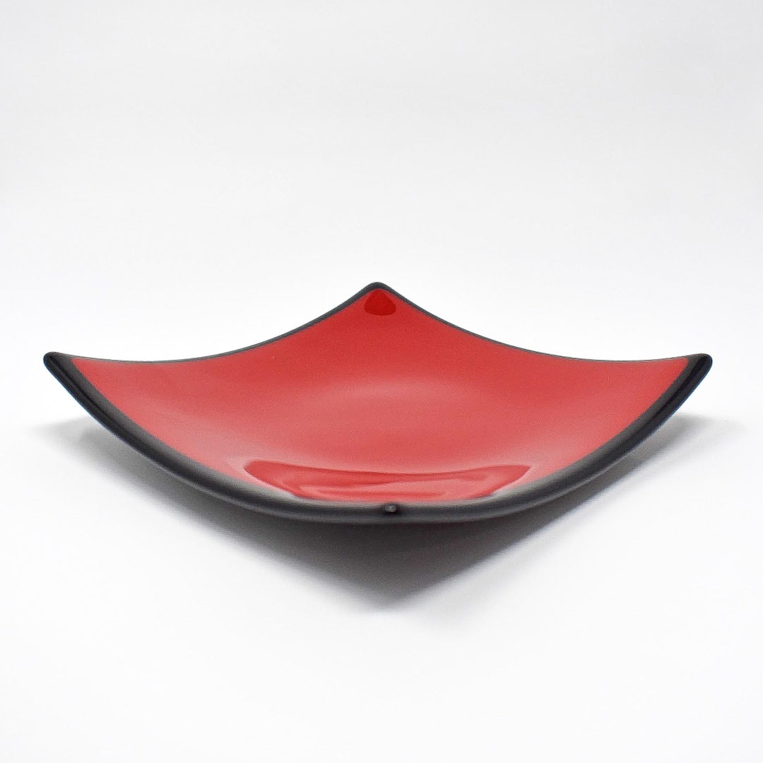 Bold Red & Black Glass Tray – 6