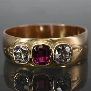 Antique Victorian Gypsy Ring, 18k Yellow Gold Ruby and Old Mine Cut Diamond Ring, Vintage Three Stone Flush Set Band
